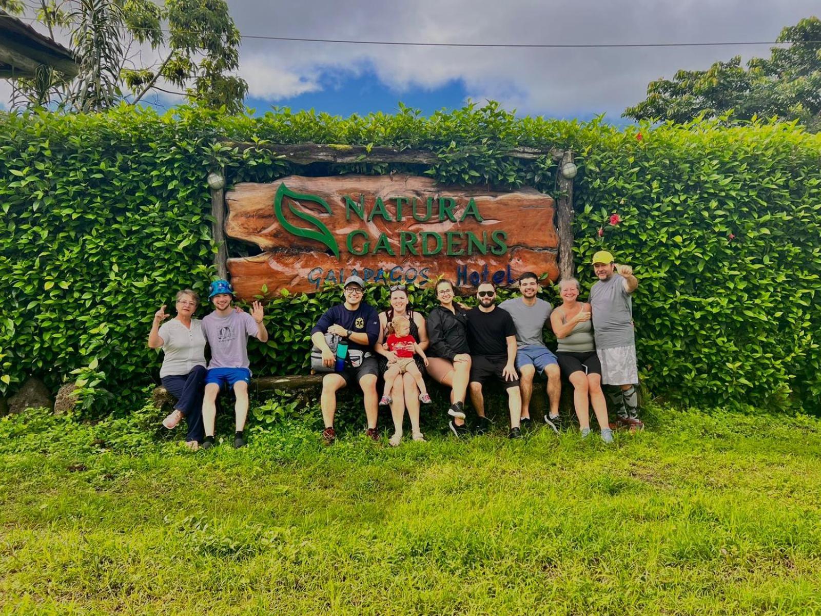 Natura Gardens Galapagos Bellavista  Exterior photo